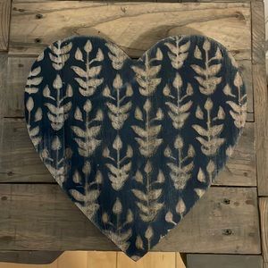 Wooden heart wall decor